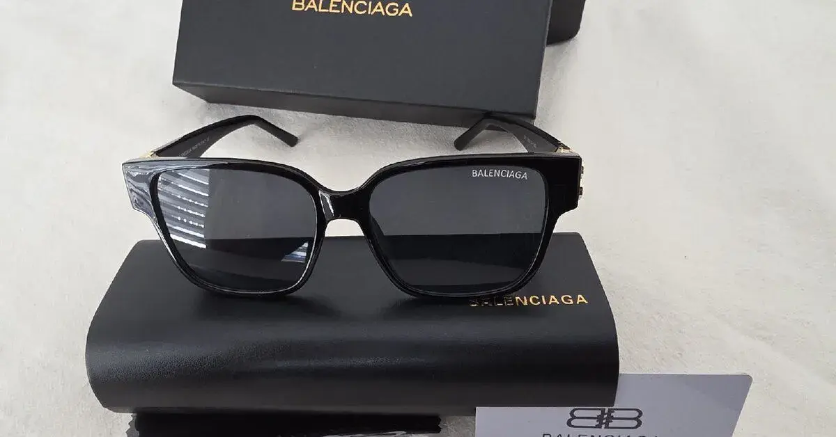 Dámské sluneční brýle Balenciaga