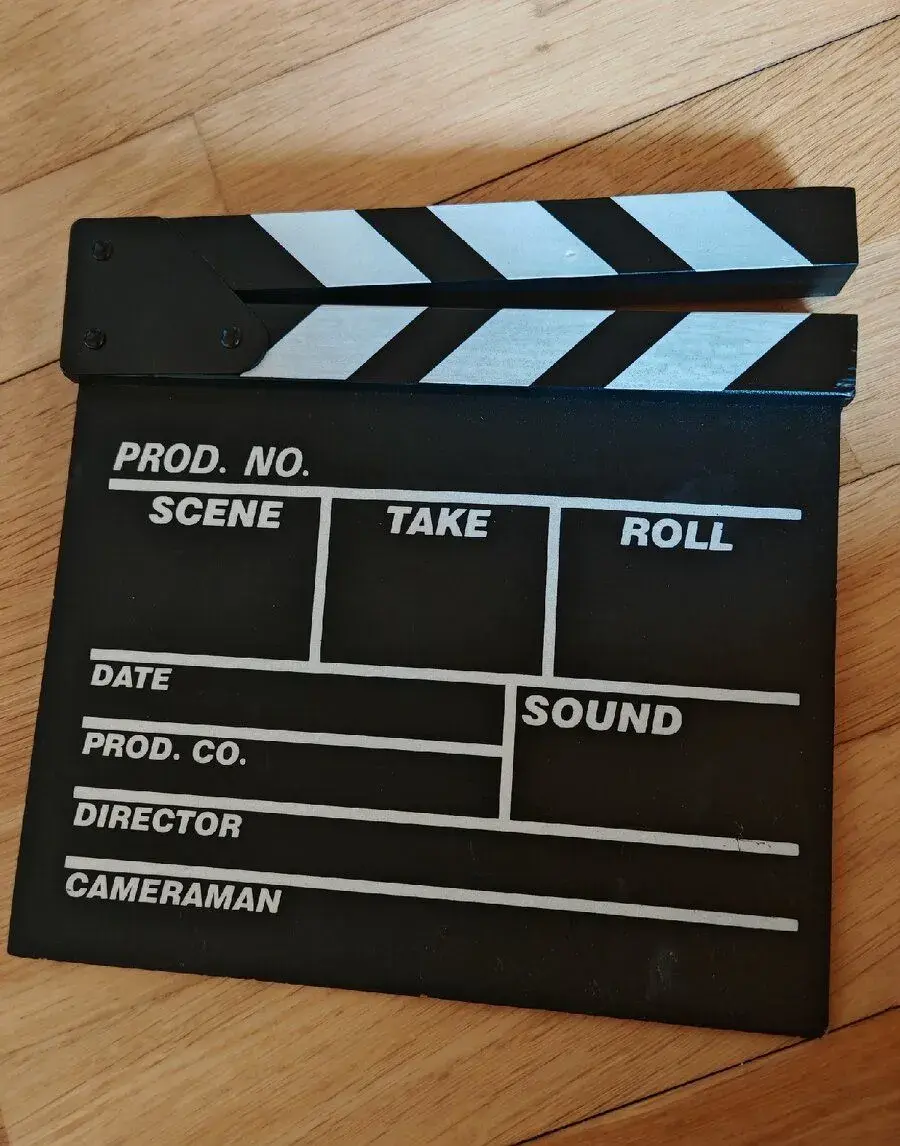Režijní klapka filmová, dřevo