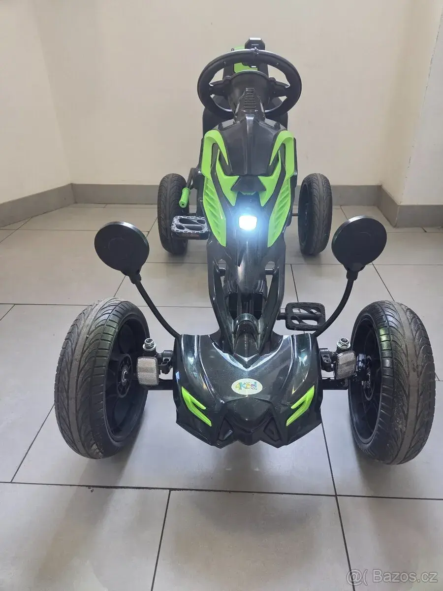 Šlapací motokara s tuningem
