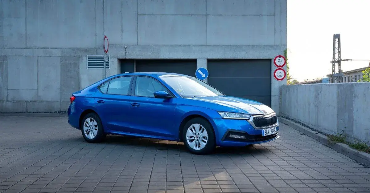 Pronájem vozů Škoda Octavia, Superb, Uber Bolt Liftago