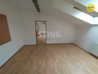 Pronájem kanceláří 21 m2 - 289 m2 v Třinci, 134576