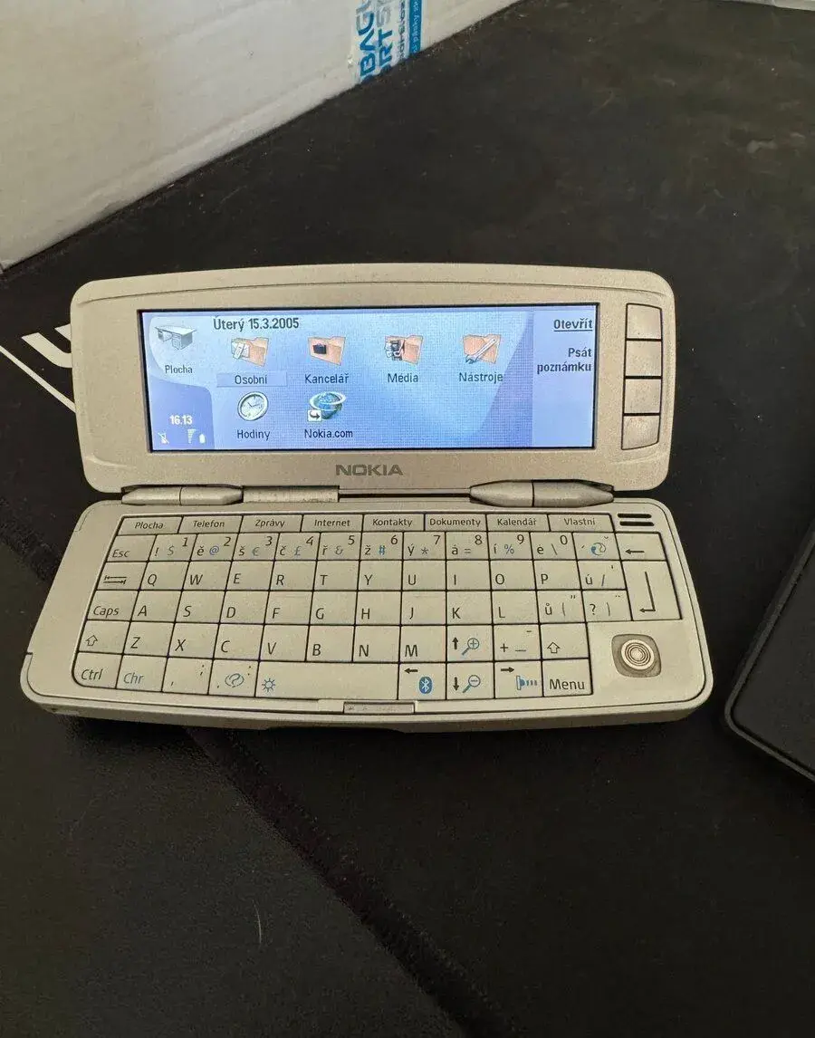 Nokia 9300