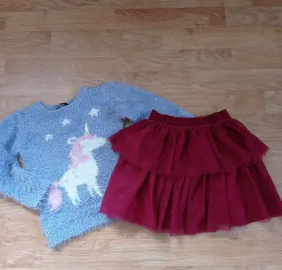 Svetr George a sukýnka H&M vel.98/104
