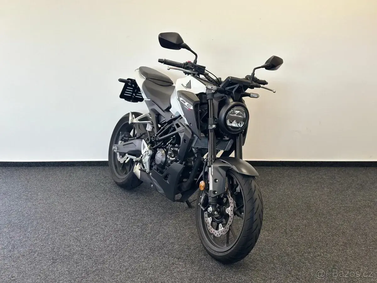Honda CB125R