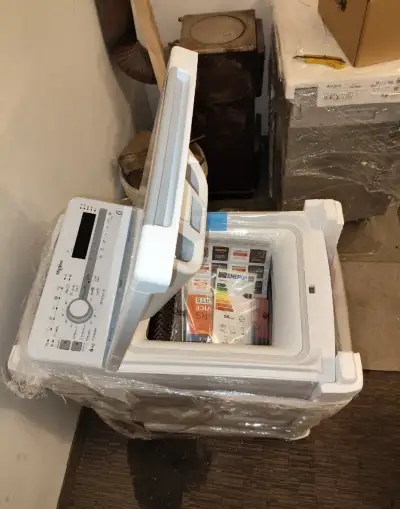 Nová pračka Whirlpool 6 kg vrchní plnění, šířka 40 cm