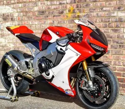 Profesionální servis a opravy motocyklů Honda