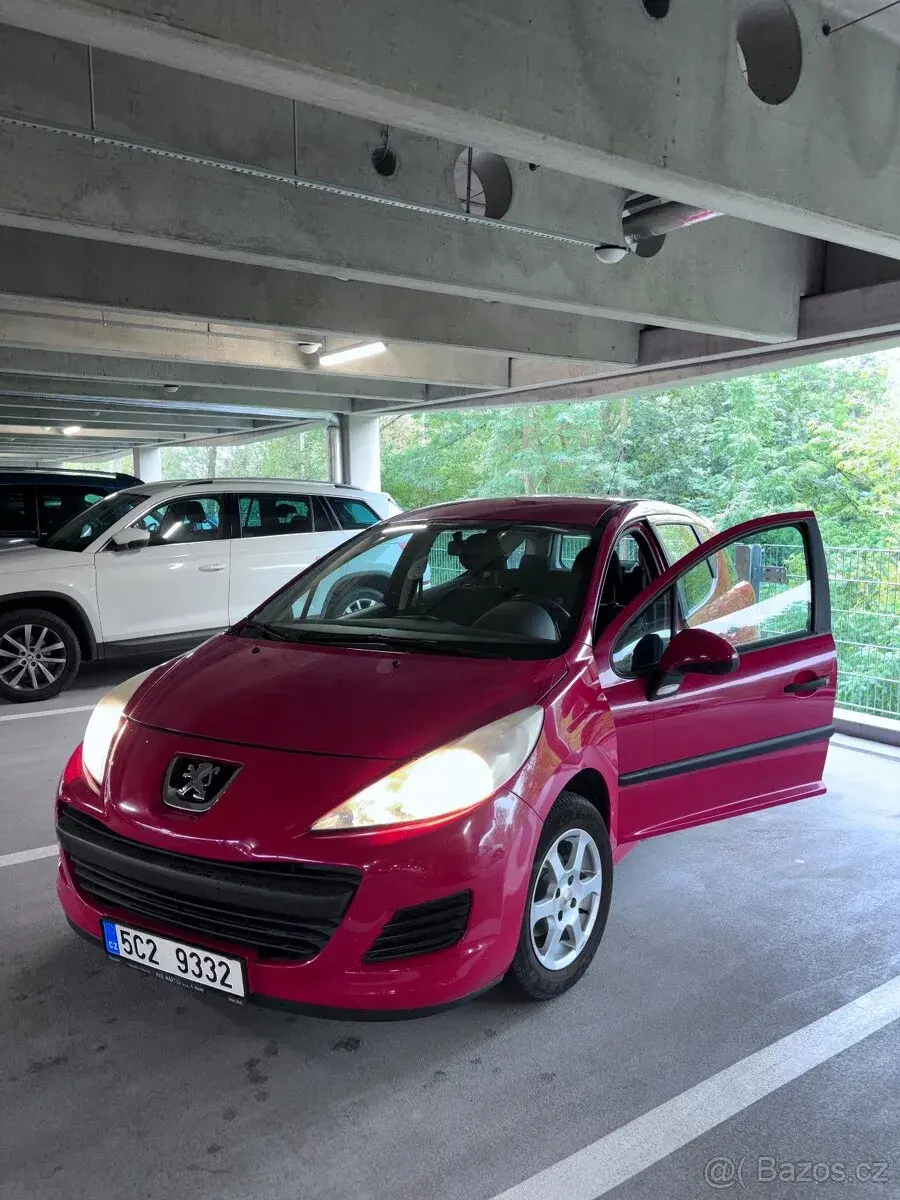 Peugeot 207 – 2010