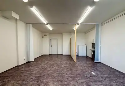 Pronájem obchodního prostoru 37 m² nám. Míru, Frenštát p. R.