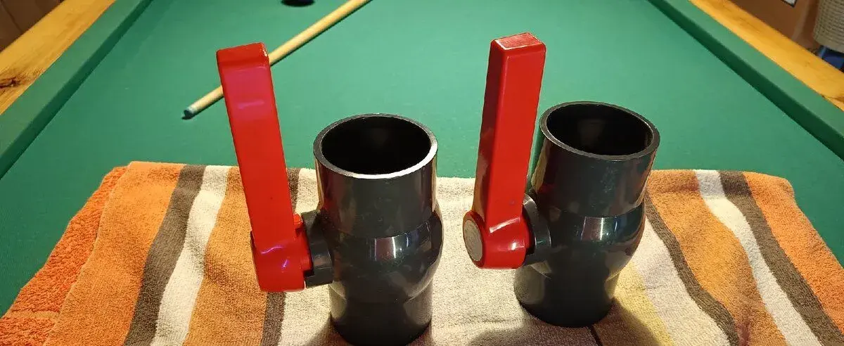Kulový ventil plast 2x