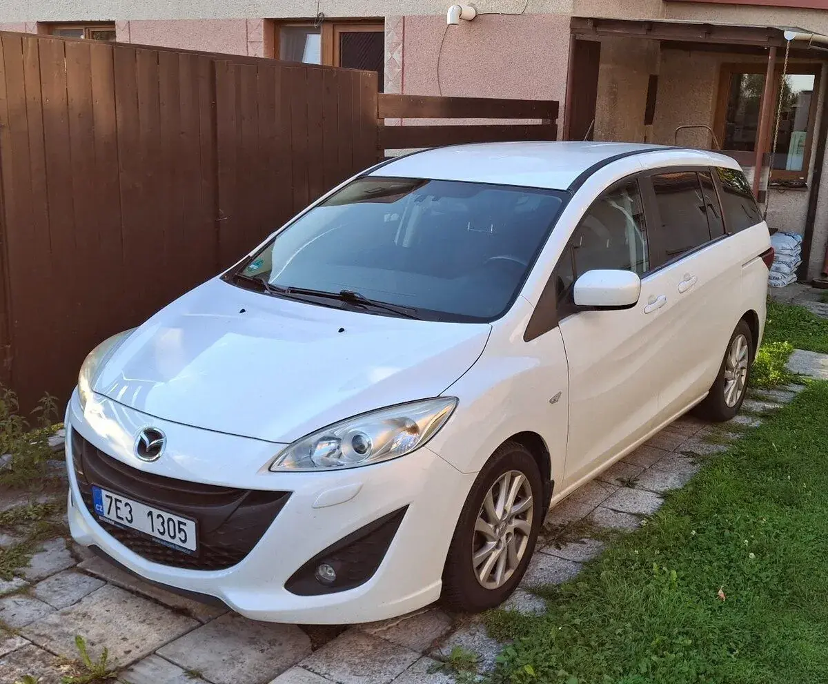 Mazda – 2012, 196 000 km