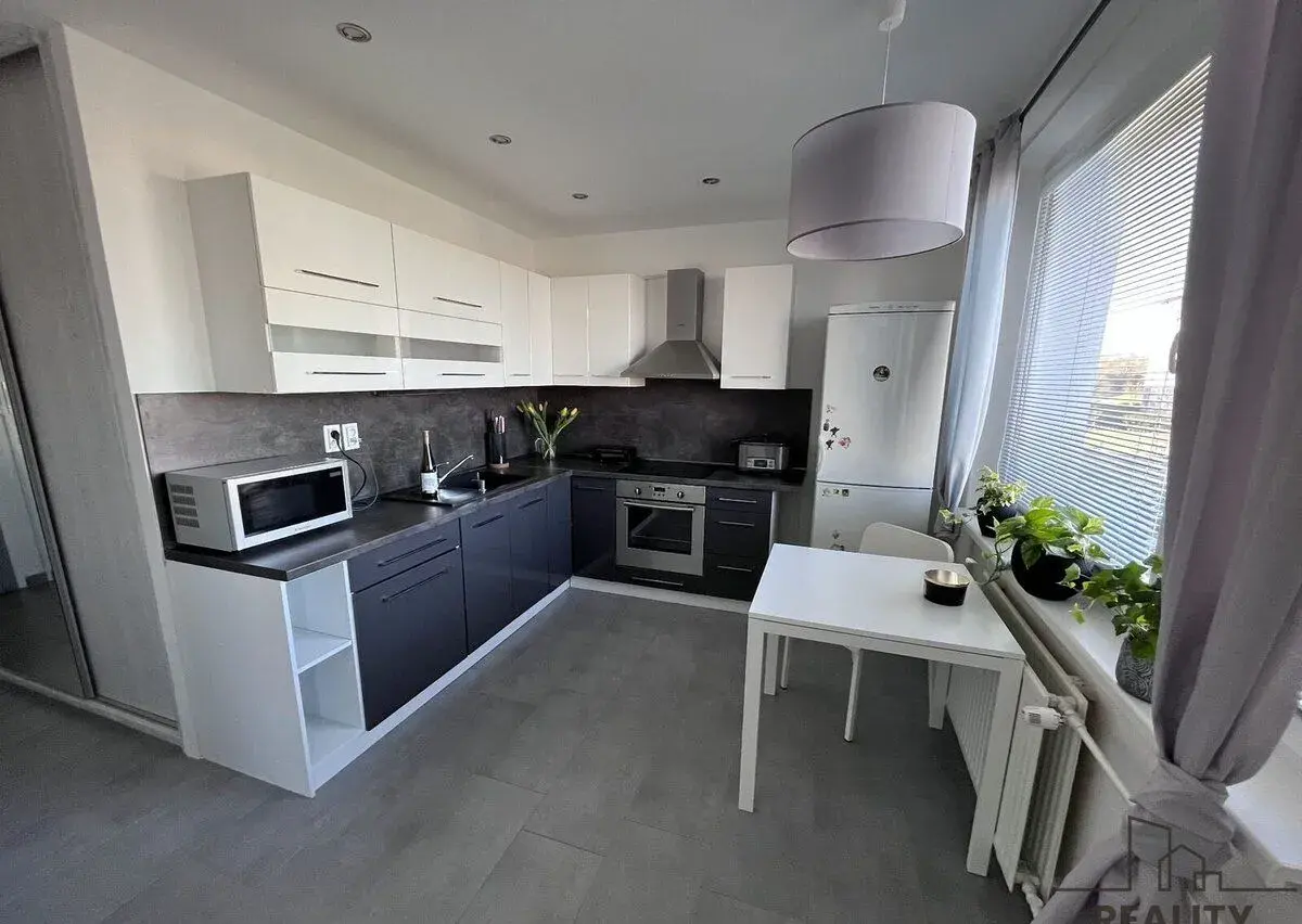 Pronájem bytu 2+kk 41 m²