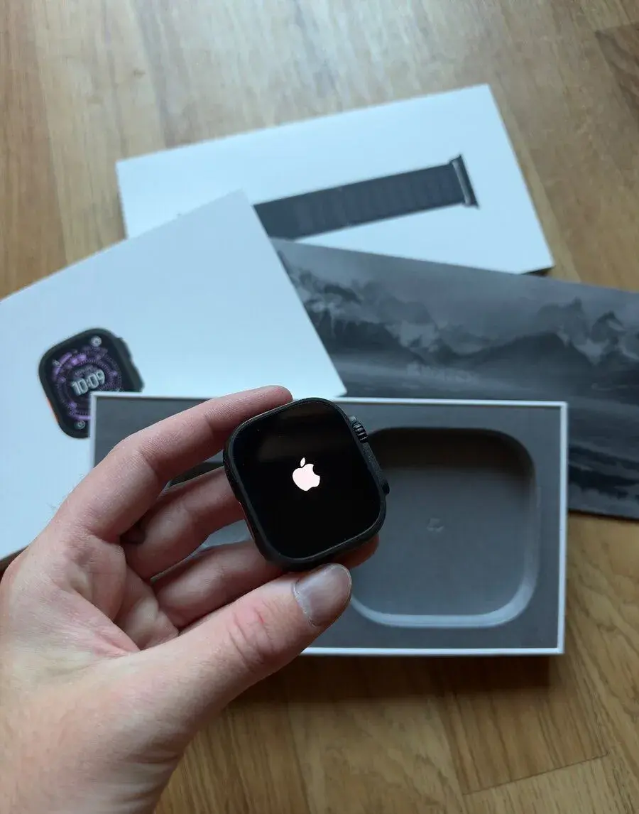 Apple Watch Ultra 3 49mm GPS + Cellular černé