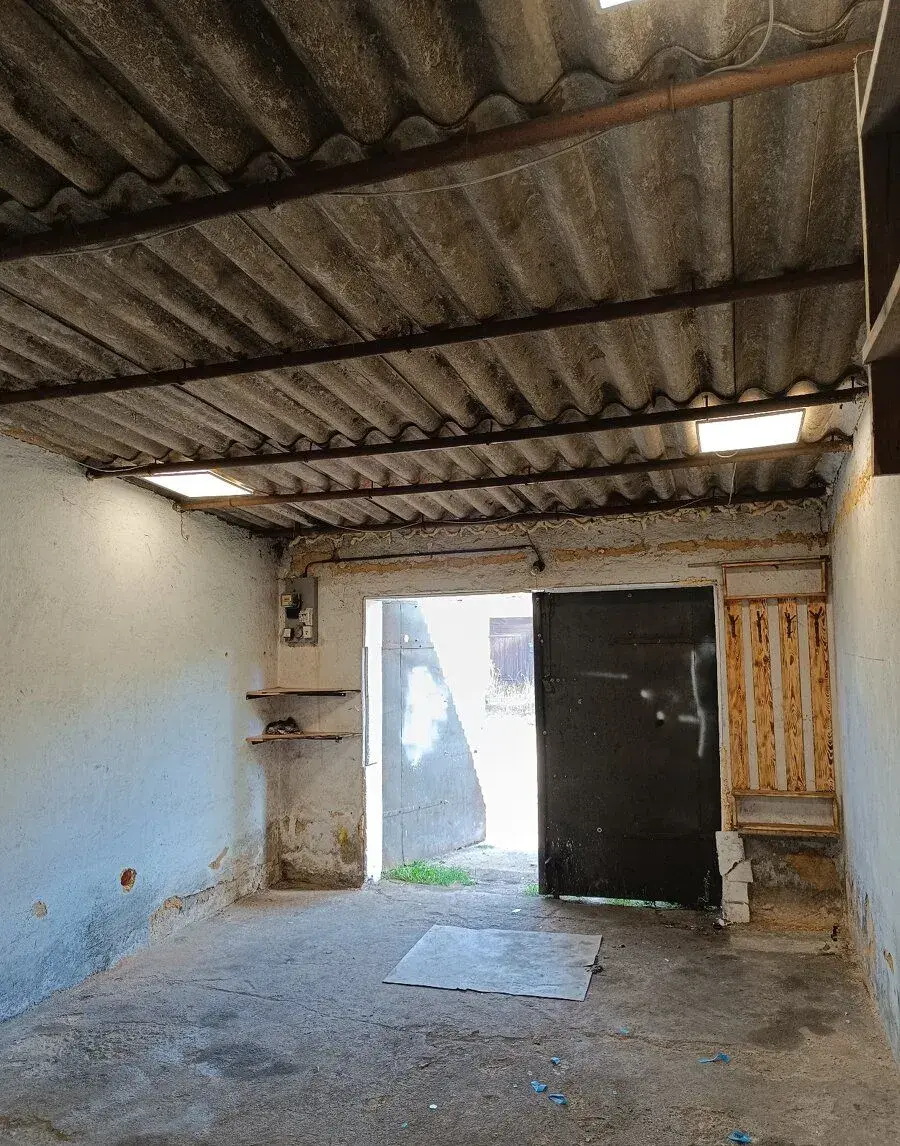 Pronájem větší garáže 3,7×6m s elektřinou Bory,ul. E.Beneše