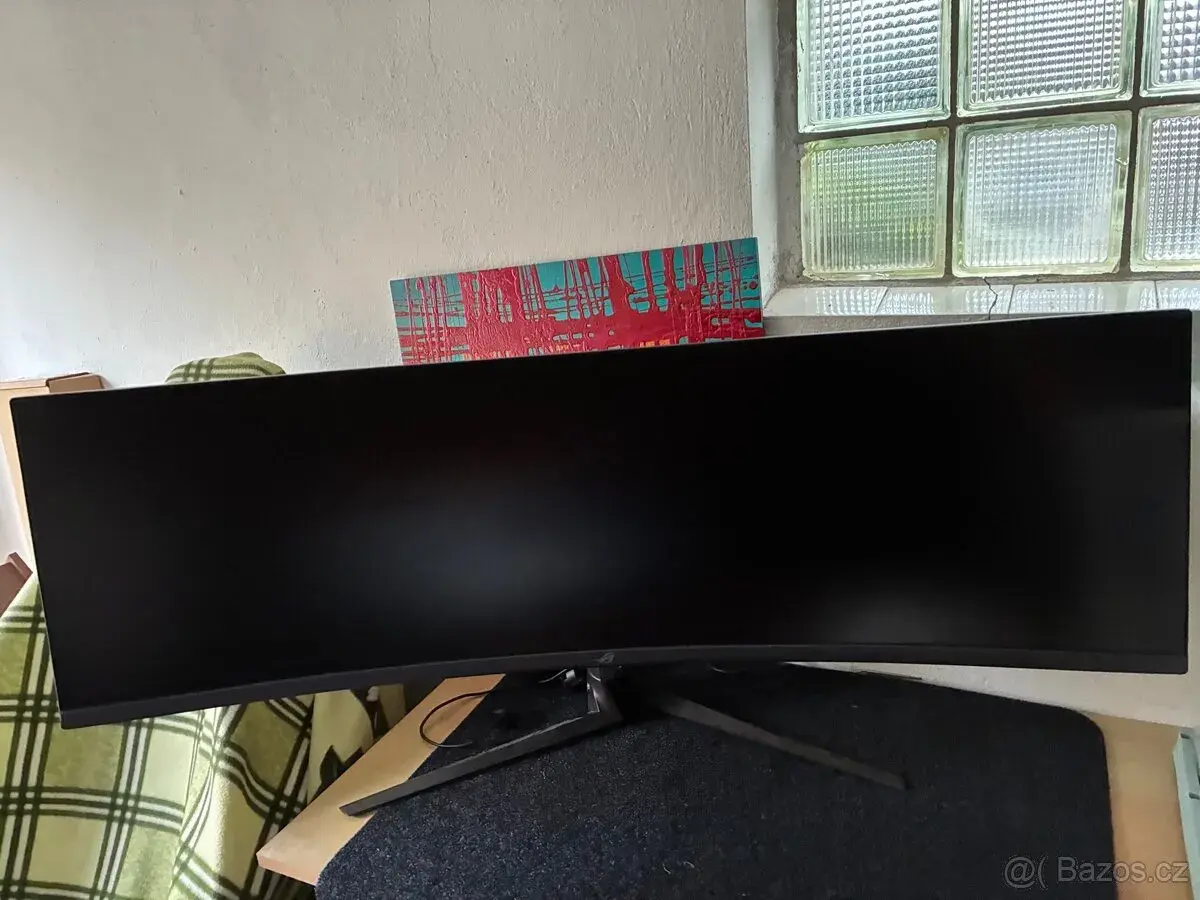 Herní monitor ASUS ROG Strix XG49VQ 49” – výborný stav