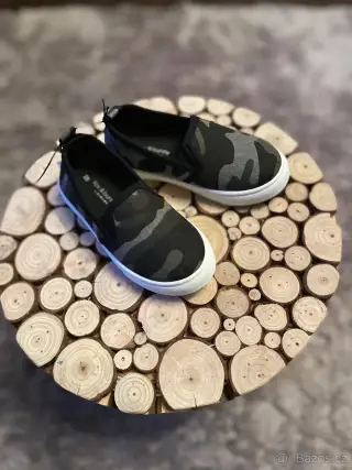 Dětské Maskáčové boty slip on vel 26