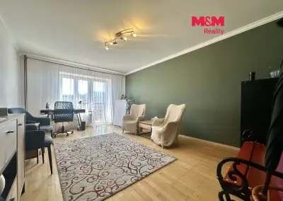 Pronájem nebytového prostoru, 21 m², Kadaň, Mírové náměstí