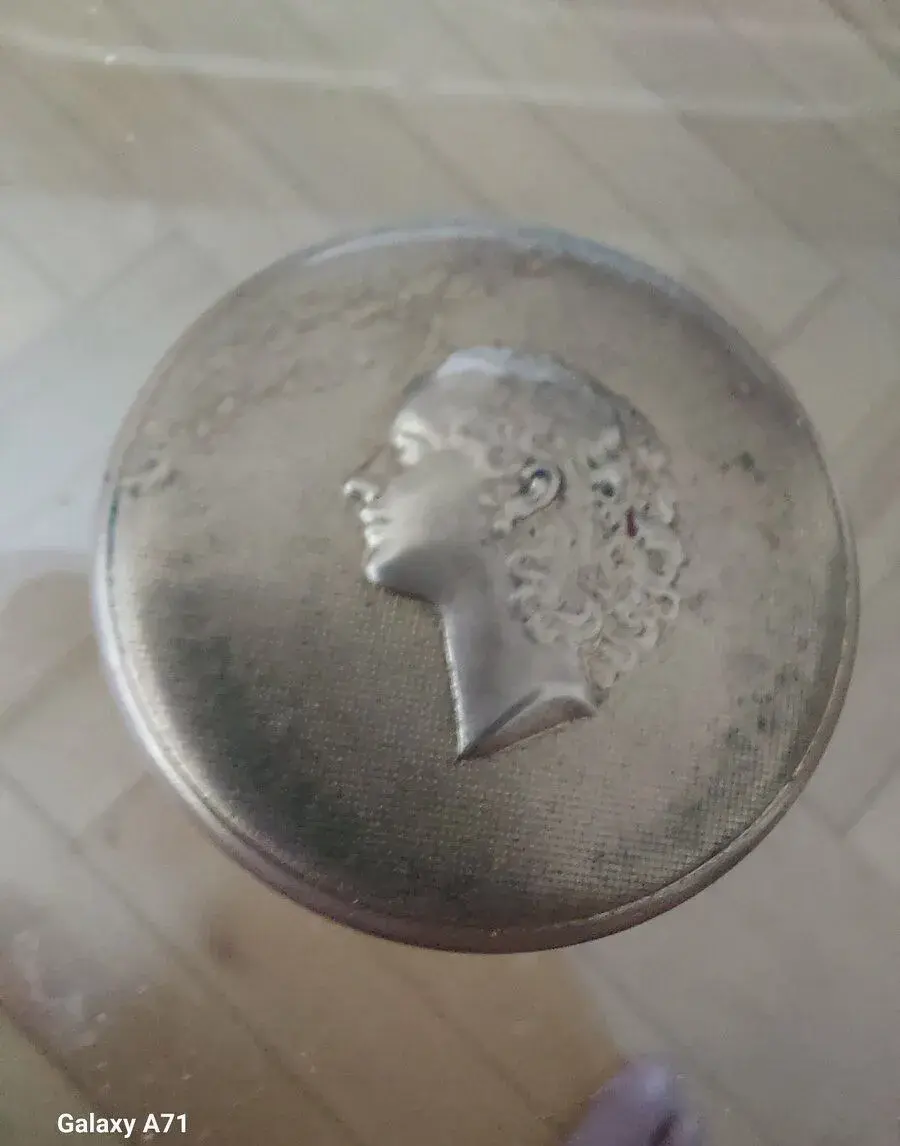 Starožitná secesní pudřenka Gustav Lohse (Berlin)