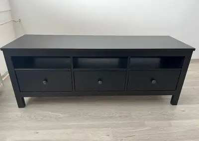 TV stolek HEMNES IKEA