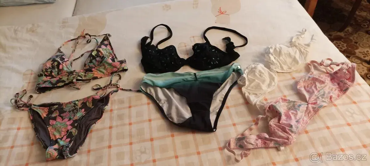 Dvoje dámské plavky, Lisca a Promise, vel. 38