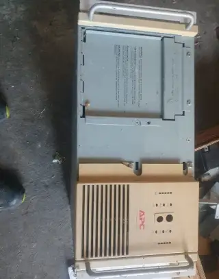 UPS APC 2000W 48V