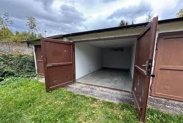 Pronájem Garáže