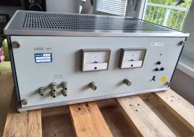 Stabilizovaný zdroj RFT 3217 30V / 10A #3