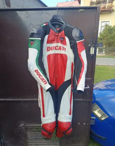 Jednodílná kombinéza Dainese Ducati