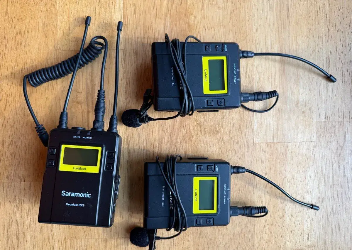 Set bezdrátových mikrofonů SARAMONIC uw Mic 9