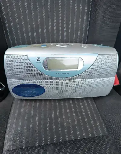 Rádio Grundig