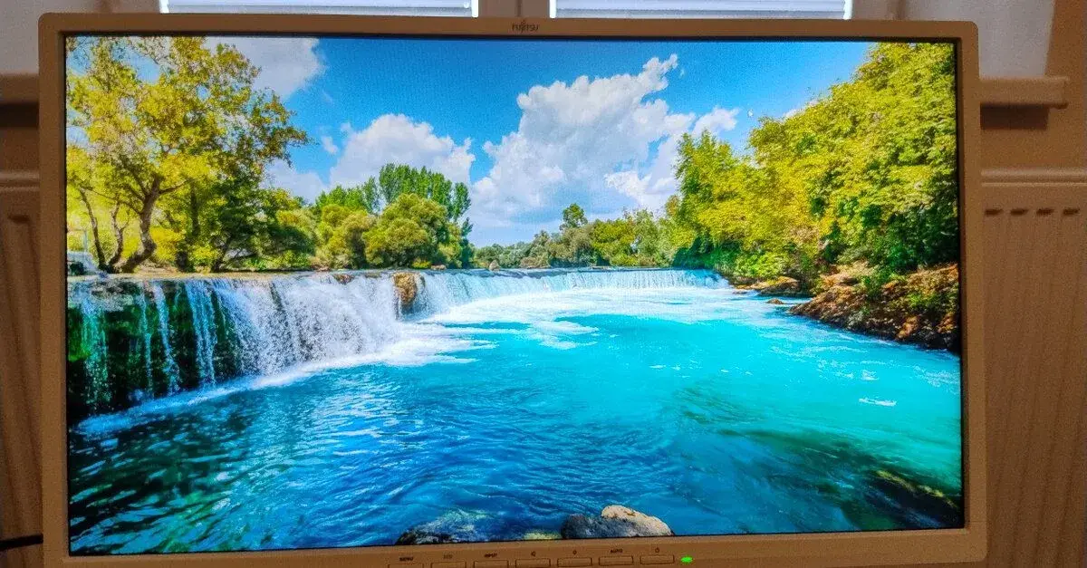 Fujitsu B24-8 TE Pro - 24" LED IPS Full HD 1920x1080 16:9