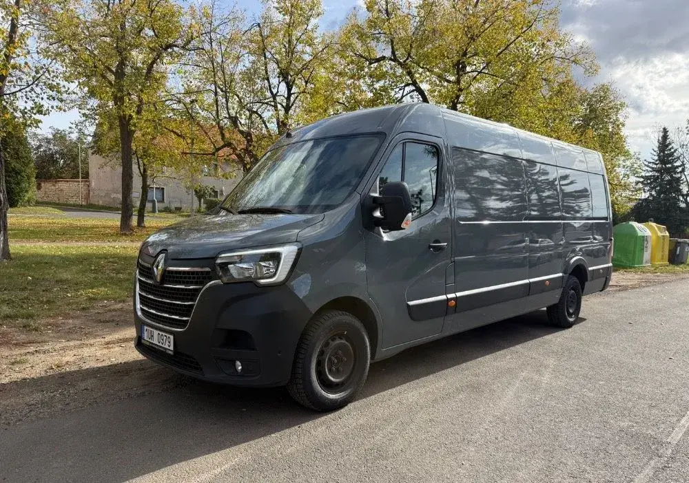 Renault Master – 2022, 380 000 km