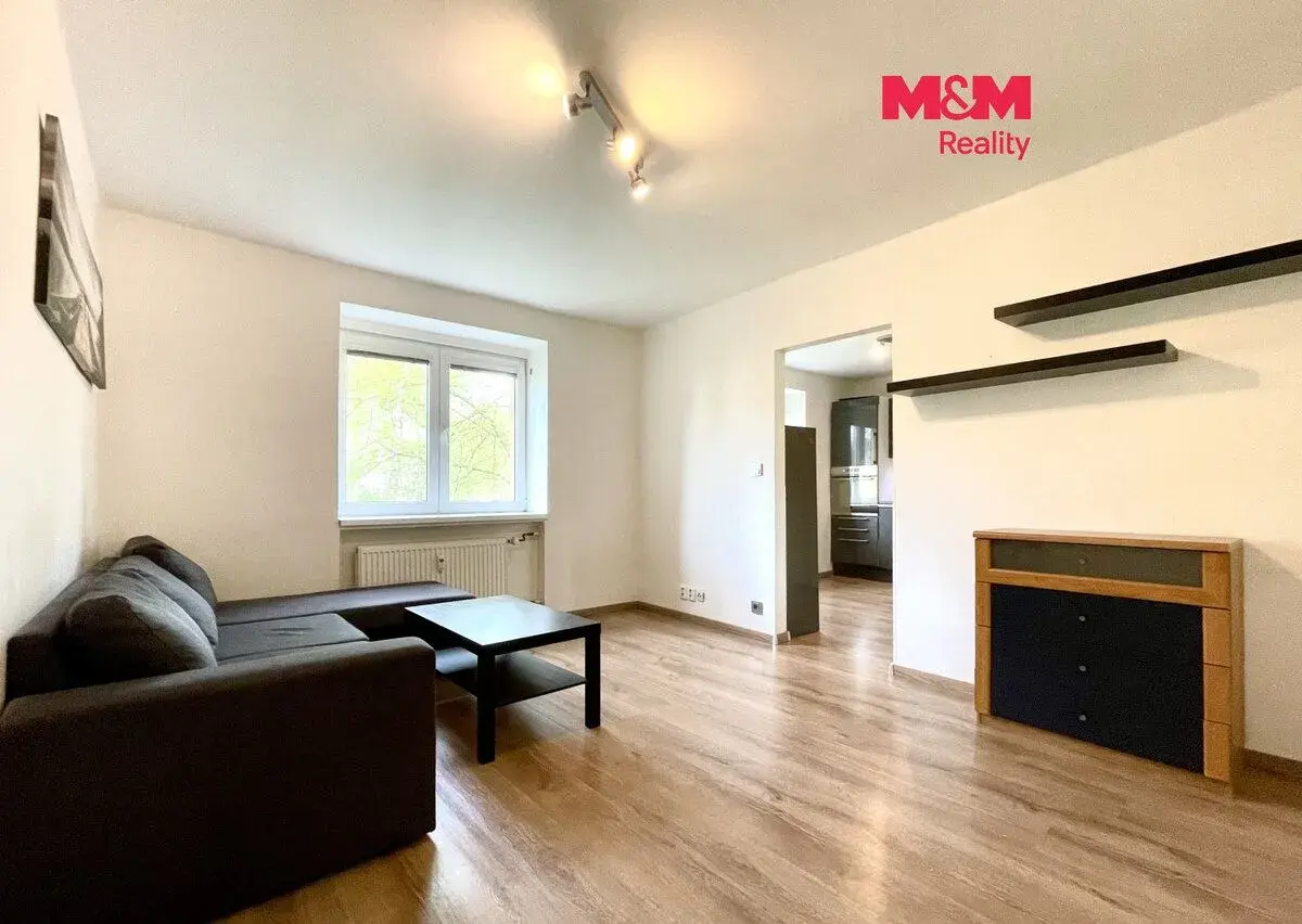 Pronájem bytu 1+1, 29 m², Kladno, ul. Sevastopolská
