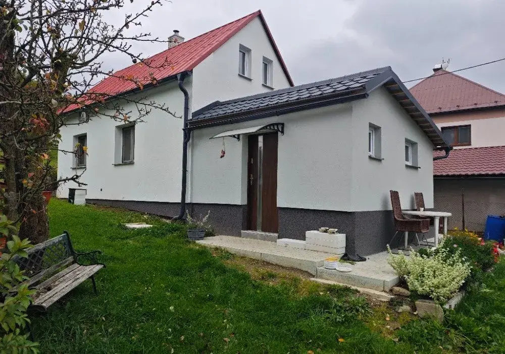 Pronajmu domek se zahradou v Metylovicích