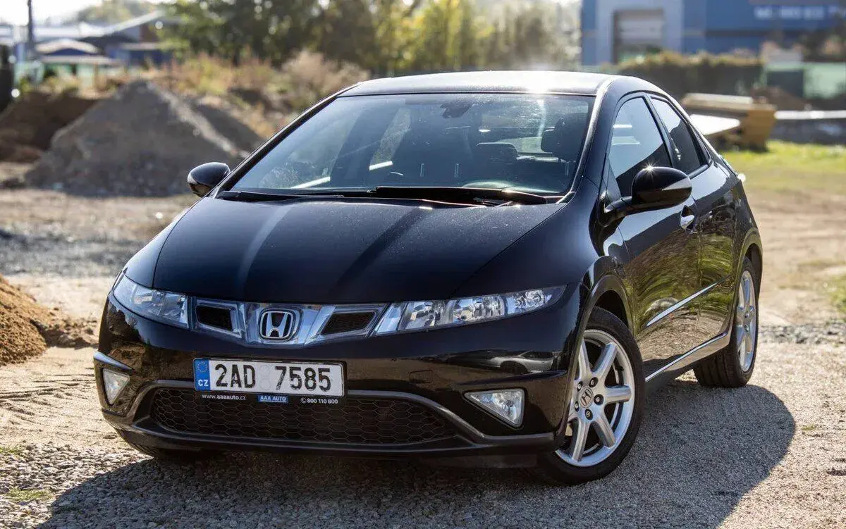 Honda Civic – 2010, 187 000 km