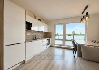Pronájem bytu 2+kk s prostornou terasou (124 m²) – Rezidence