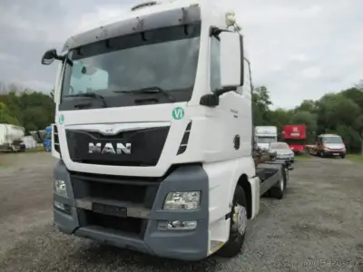 MAN TGX 24.400 6x2 nosič kontejnerů