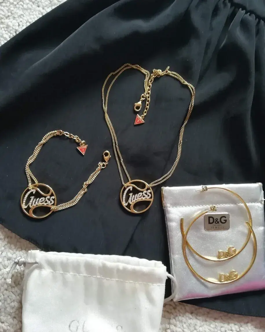 Zlaté náušnice kruhy D&G