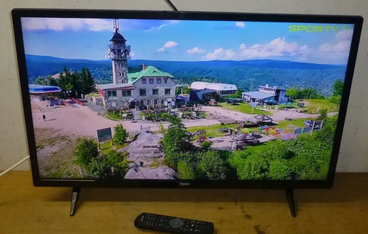 LED televize 81cm PHILIPS 32 palců, DVB-T2