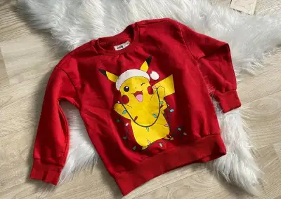 🎄 Vánoční mikina Pokémon Pikachu Sinsay (vel. 110)