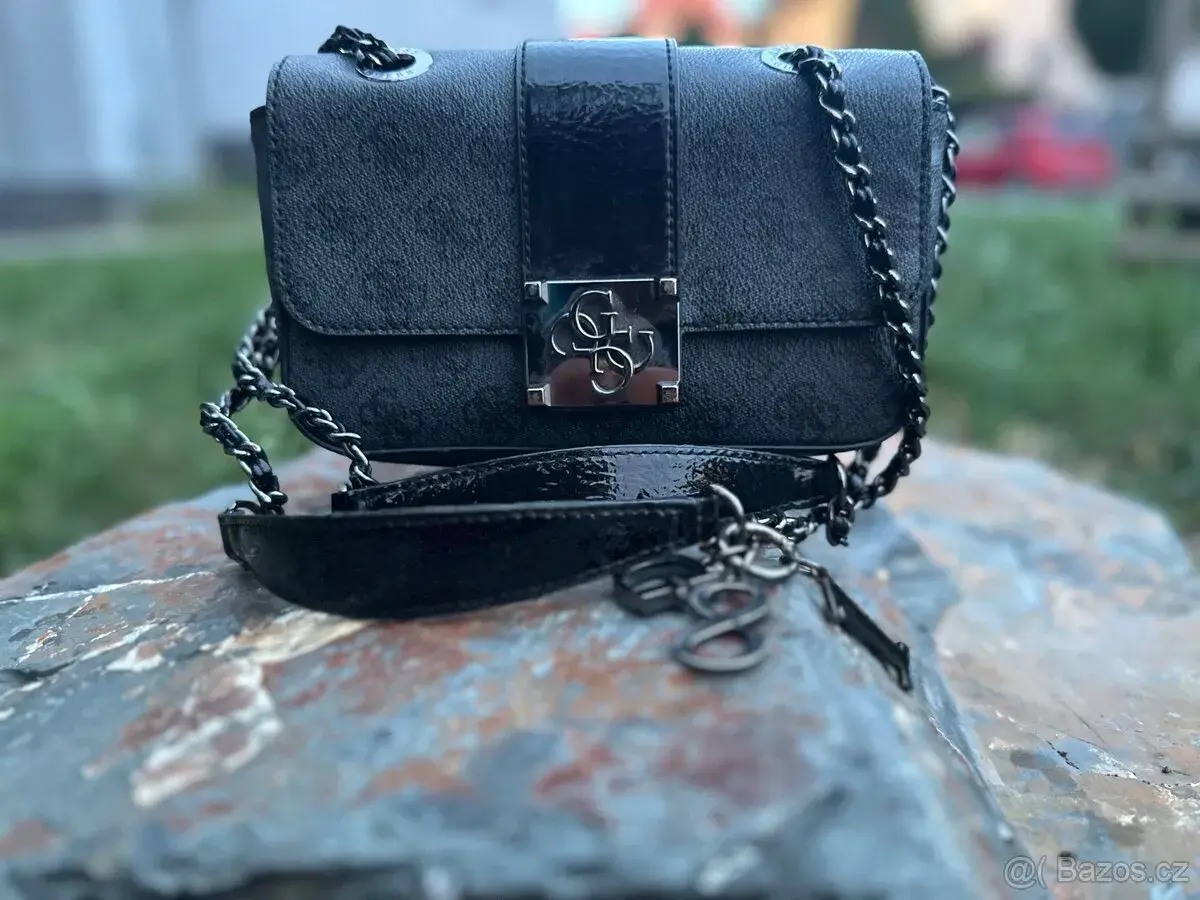 Kabelka GUESS Logo City Convertible Crossbody