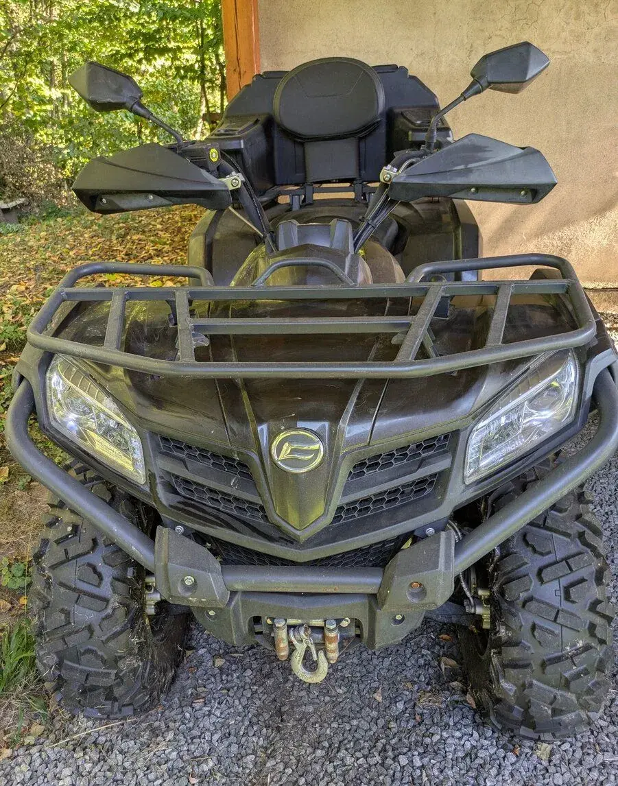 Prodej čtyřkolka CF motto Gladiator 400
