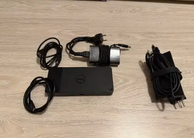 Dokovací stanice Dell WD19S