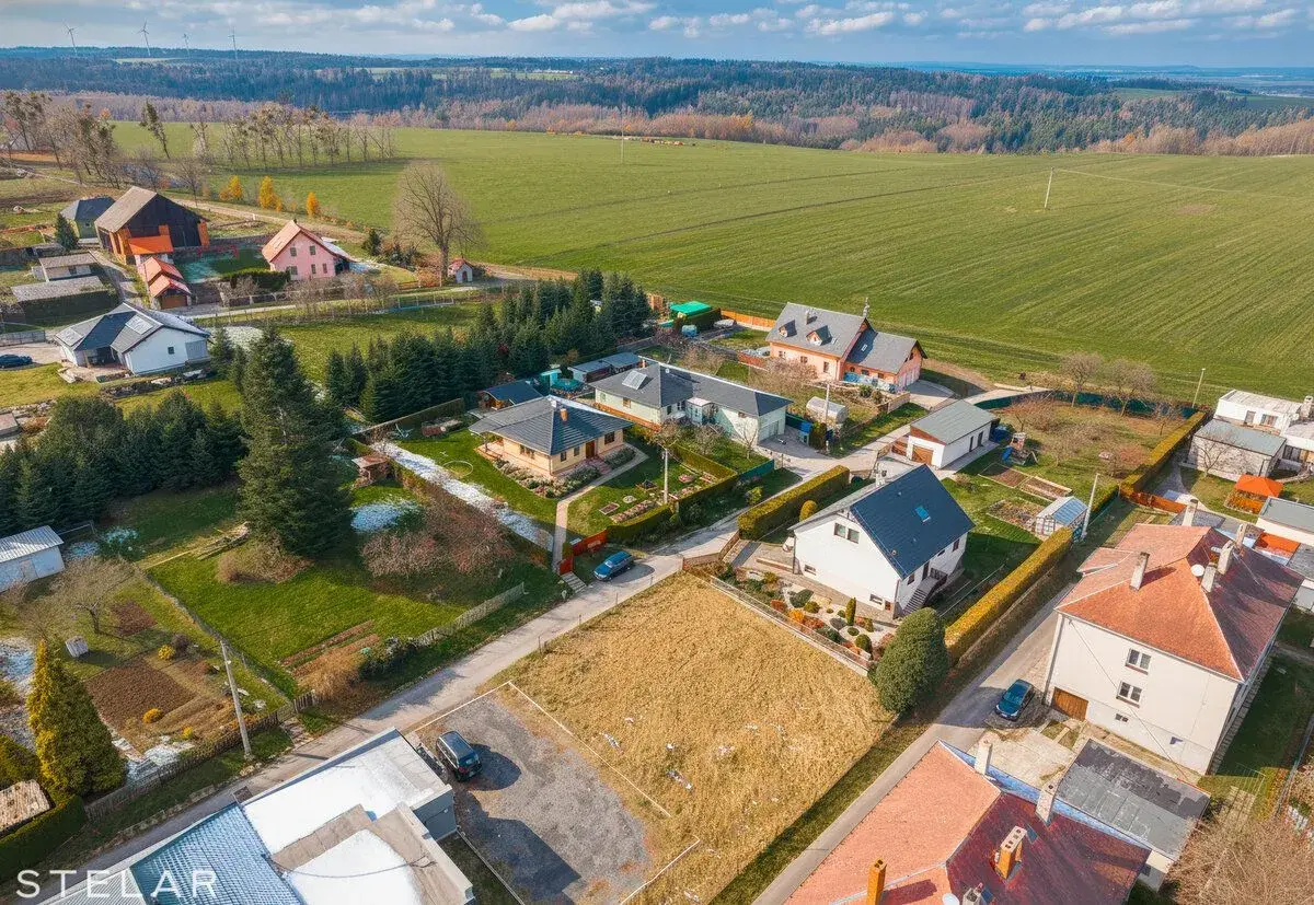 Prodej pěkného pozemku 393m2, Domoradovice