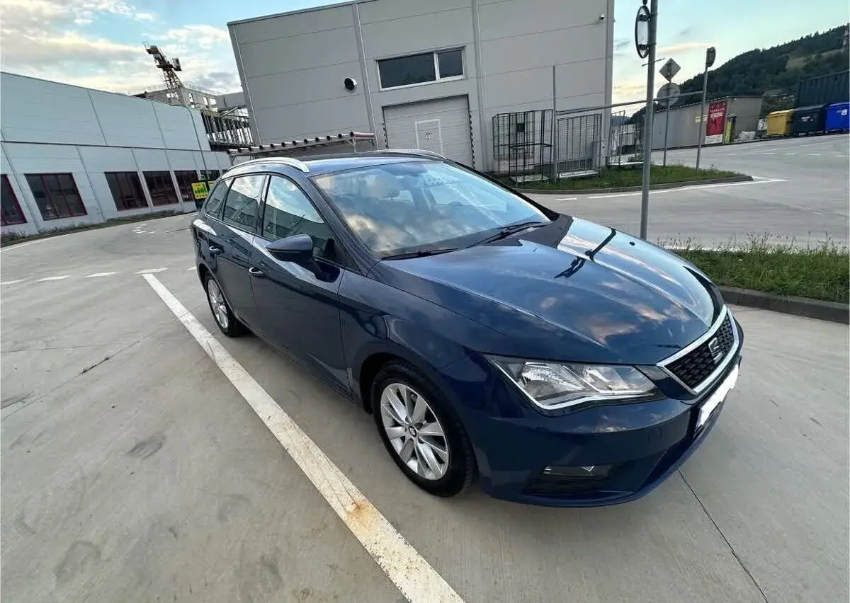 Seat LEON – 2018, 1 300 km