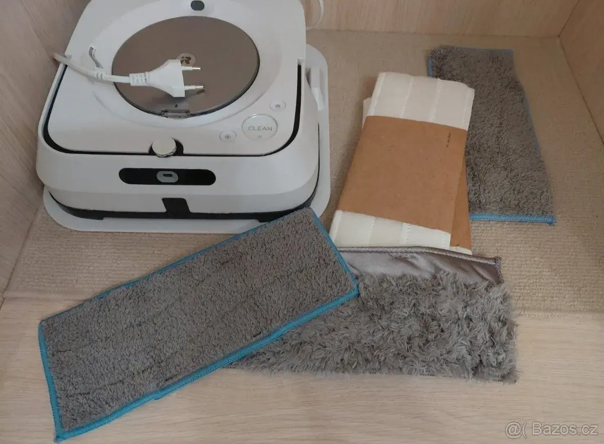 Robotický mop iRobot Braava jet m6 Původní cena: 16 999 Kč