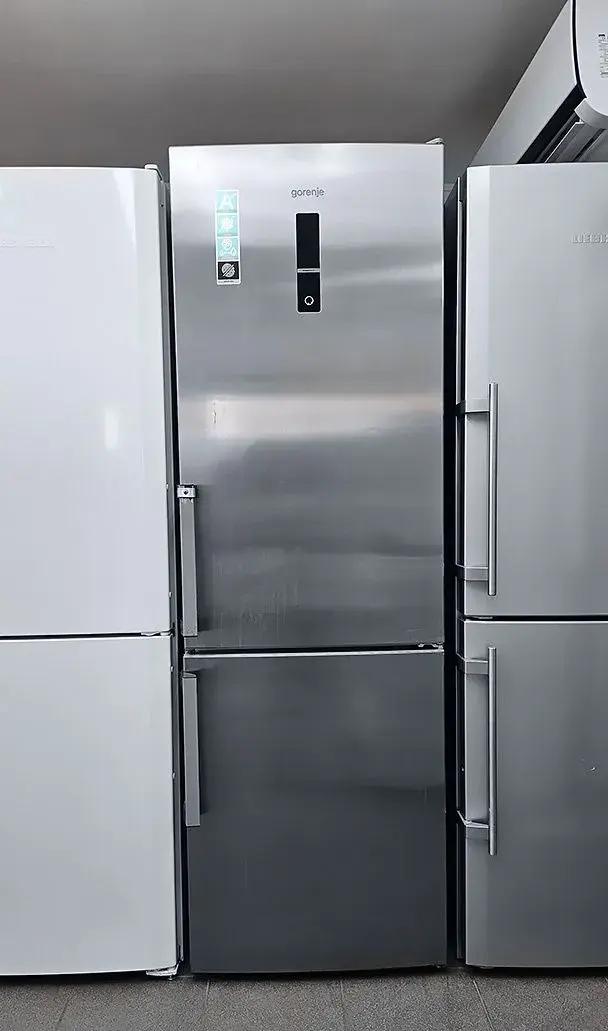 Lednice s mrazákem Gorenje, Liebherr