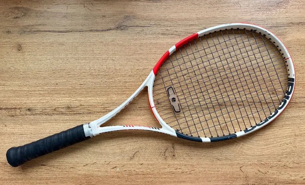 Raketu Babolat Pure Strike Tour
