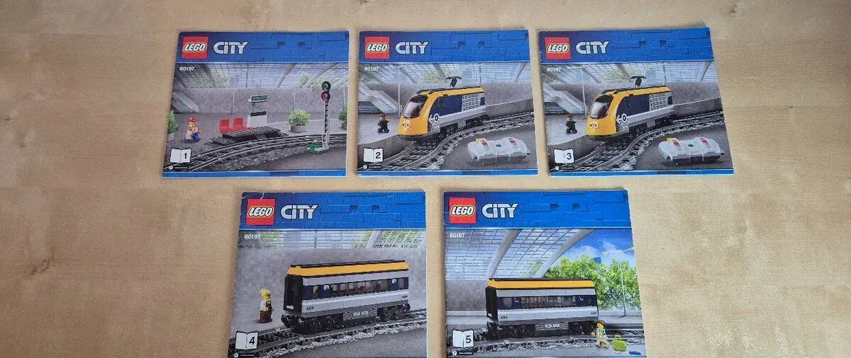 LEGO City 60197 Osobní vlak
