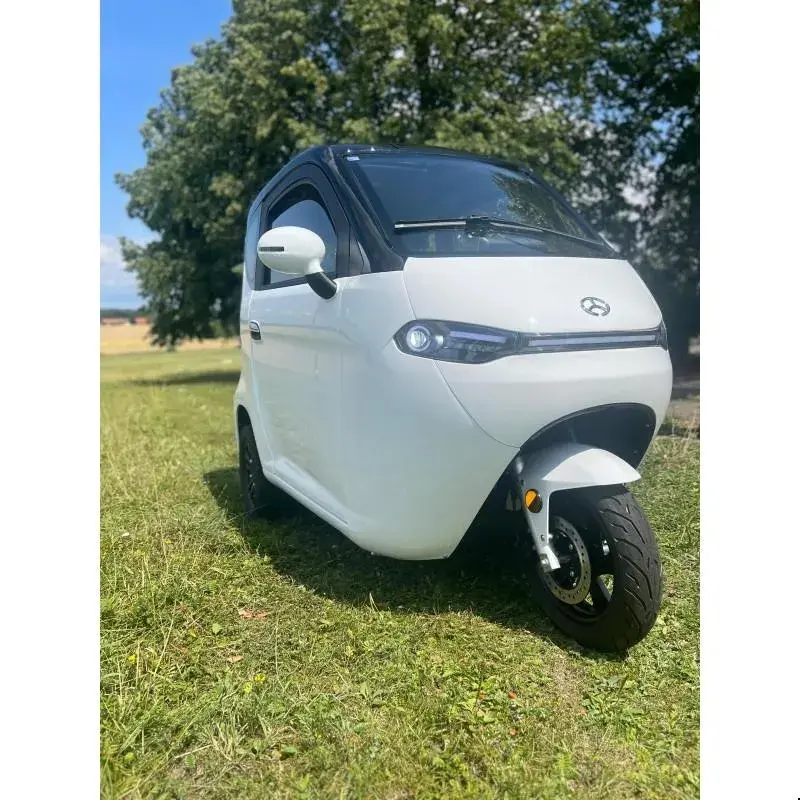 Elektrická tříkolka, málo najeto, Leramotors E3