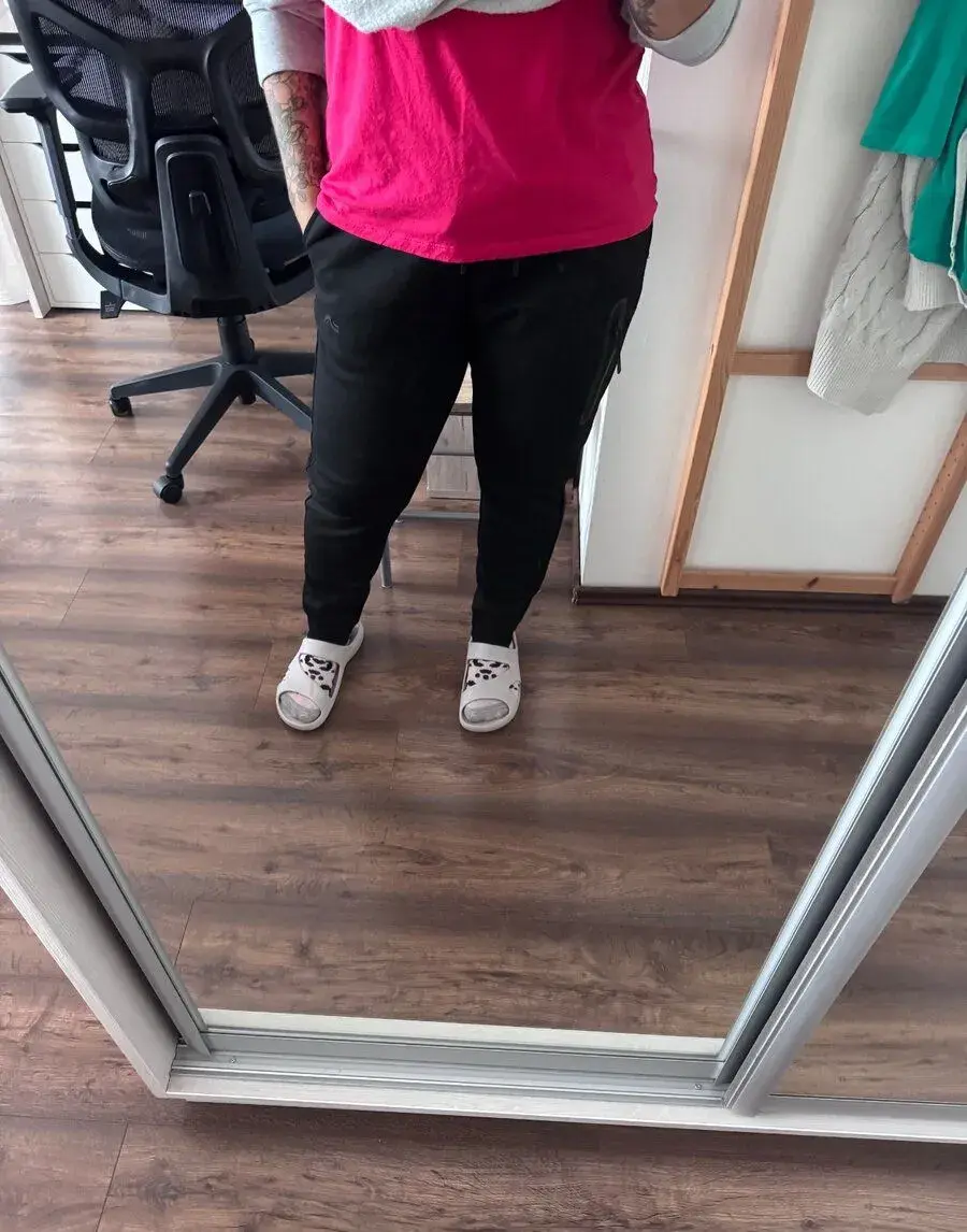 Černé tepláky s kapsami. vel. L/XL